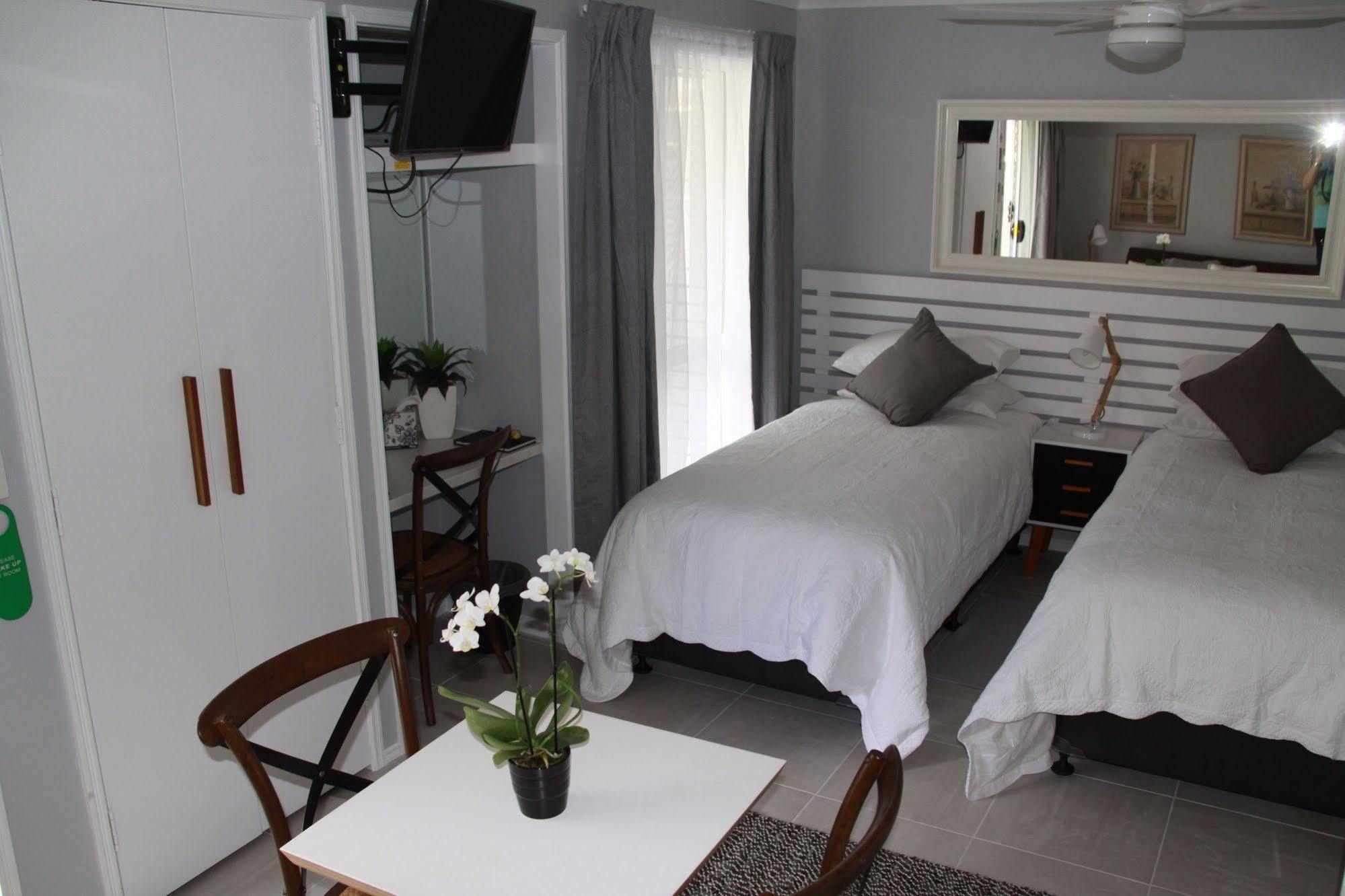 בריסביין Paperbark Bed & Breakfast מראה חיצוני תמונה